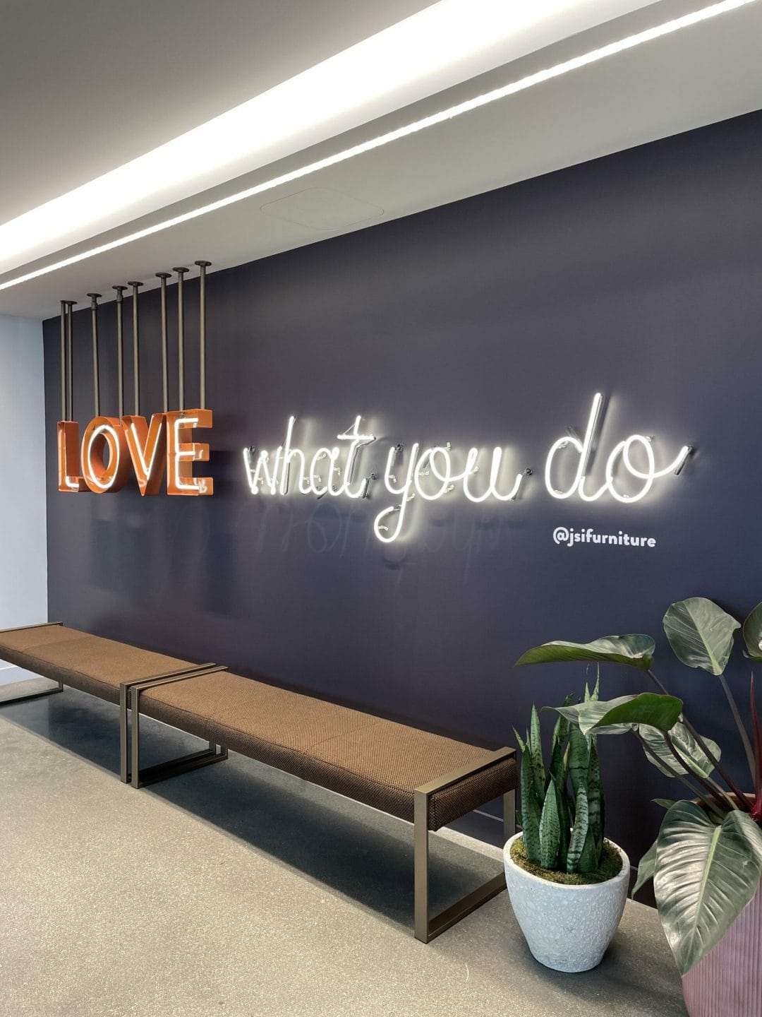 Neocon 7 "Love what you do"